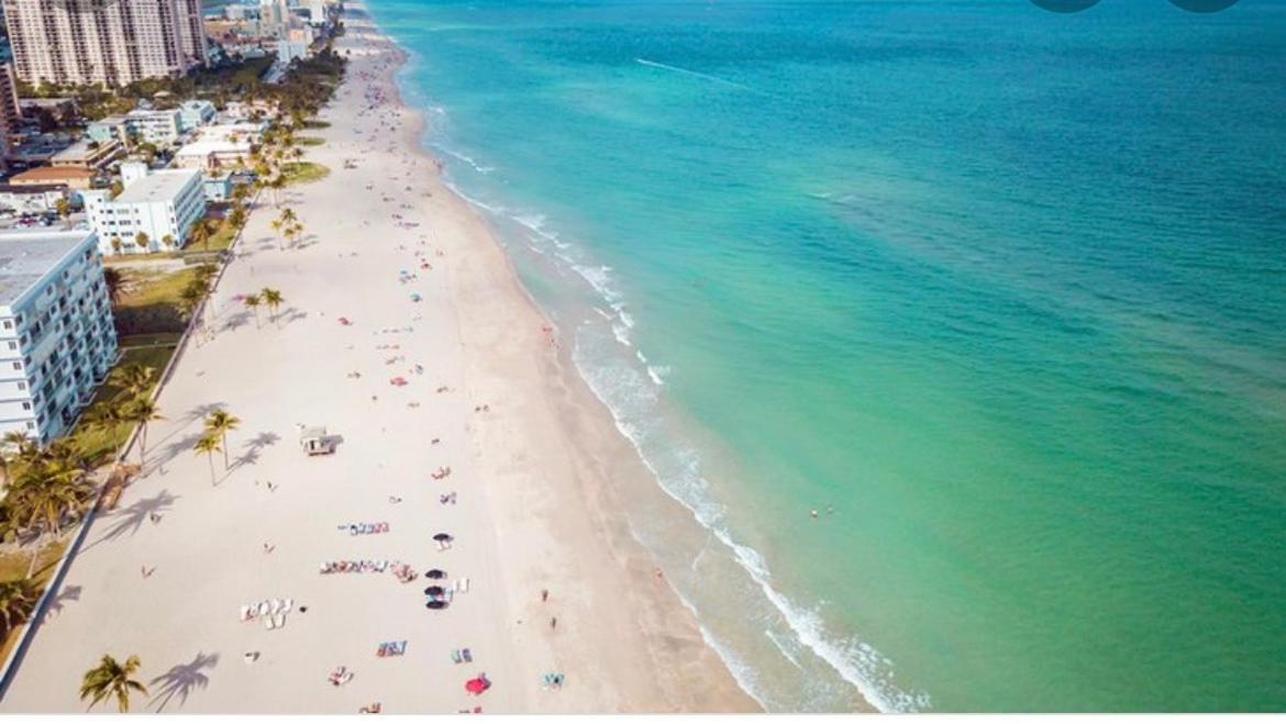 Stunning Penthouse Suite Waterfront 2Bd 2Ba Hallandale Beach Extérieur photo